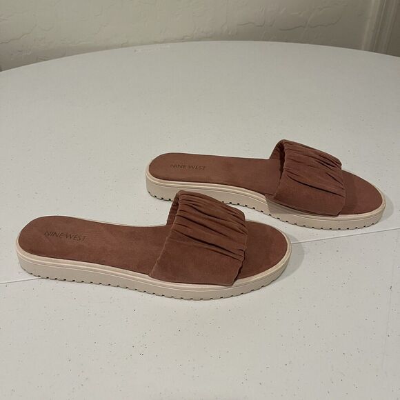 Nine West Dusty Pink/Rose Suede Flat Slides Sandals 9M Ruched - Picture 5 of 8